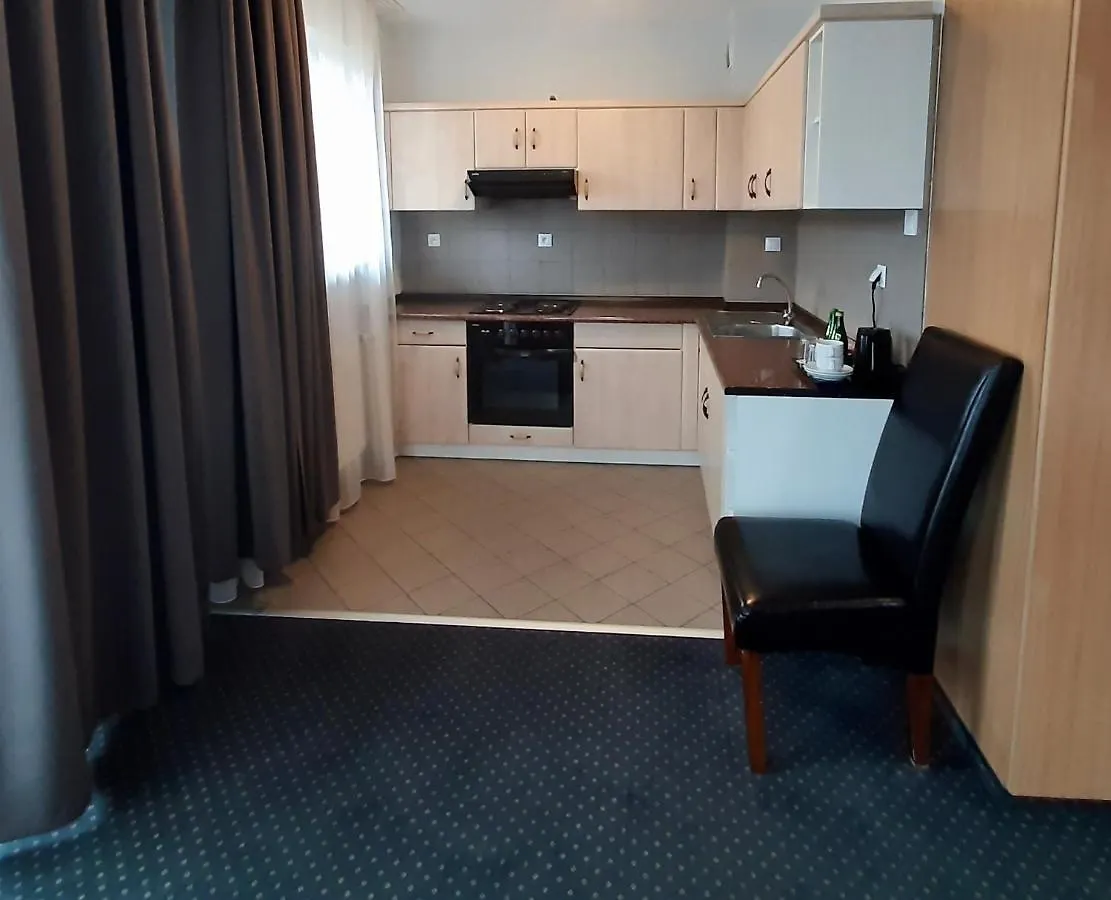 ורשה Poleczki Residence Apartments פולין