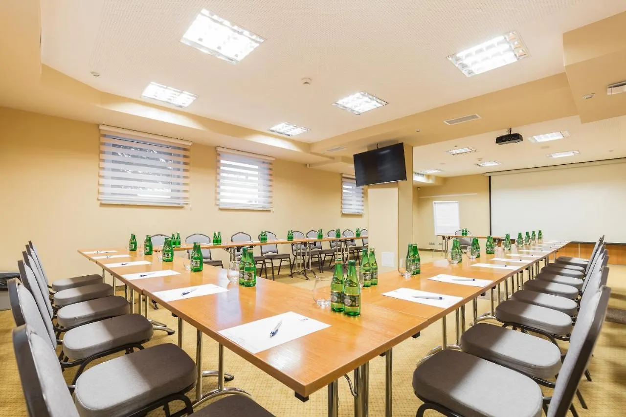ורשה Poleczki Residence Apartments